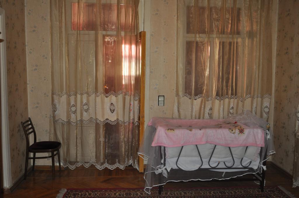 Guest House Cico Telavi Kültér fotó